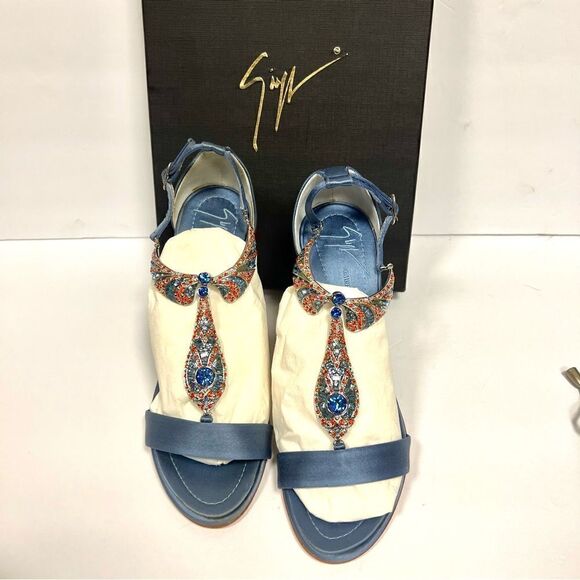 NWT Giuseppe Zanotti blue satin crystal heels. Sz 36 - Picture 3 of 14